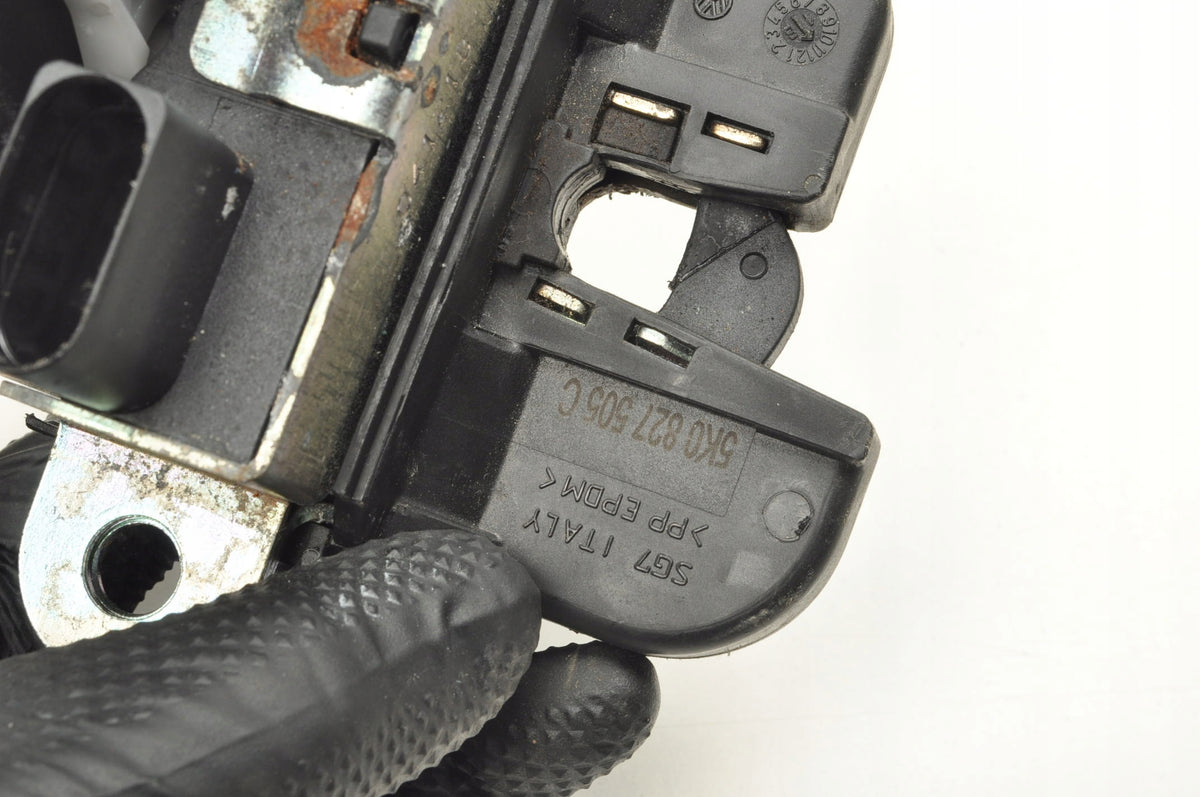 VOLKSWAGEN GOLF VI TAILGATE LOCK 5K0827505C