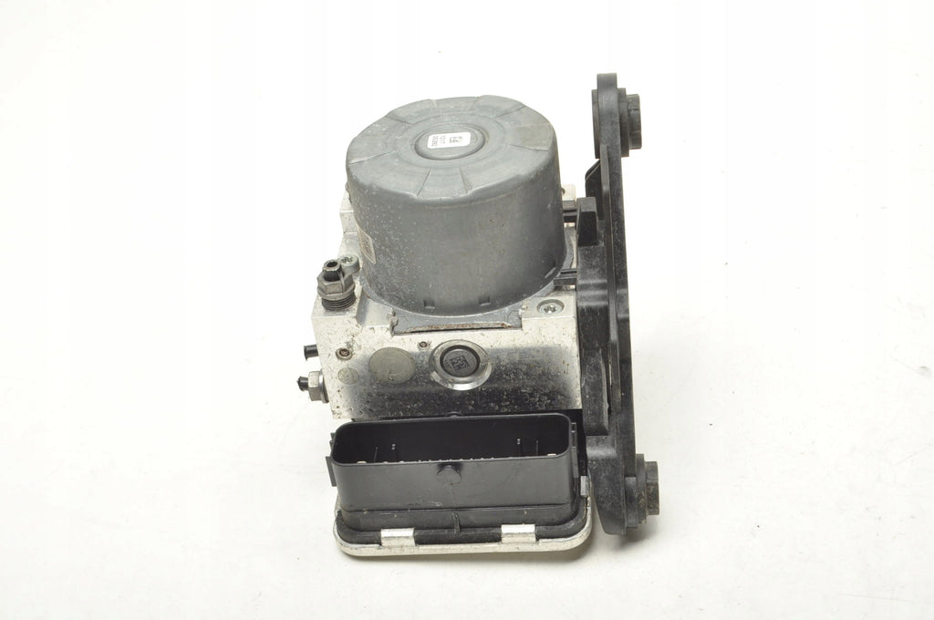 VOLKSWAGEN GOLF VII 1.5 TSI PUMP ABS 5Q0614517EF