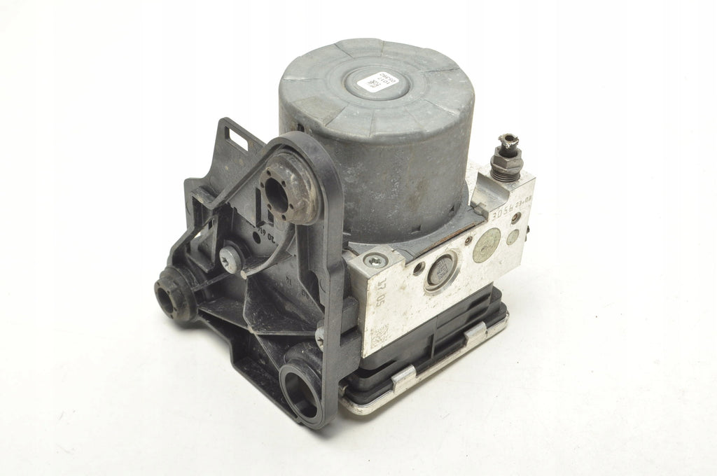 VOLKSWAGEN GOLF VII 1.5 TSI PUMP ABS 5Q0614517EF