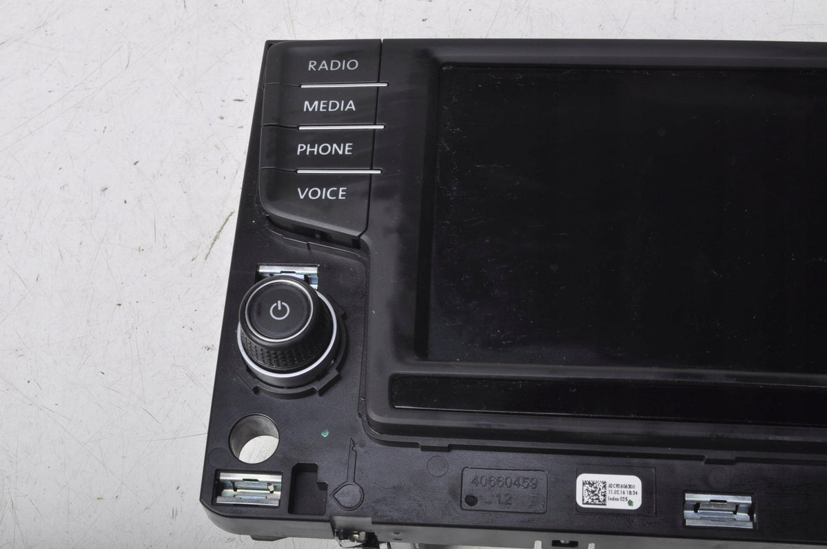 VOLKSWAGEN GOLF VII DISPLAY SCREEN 3G0919605D