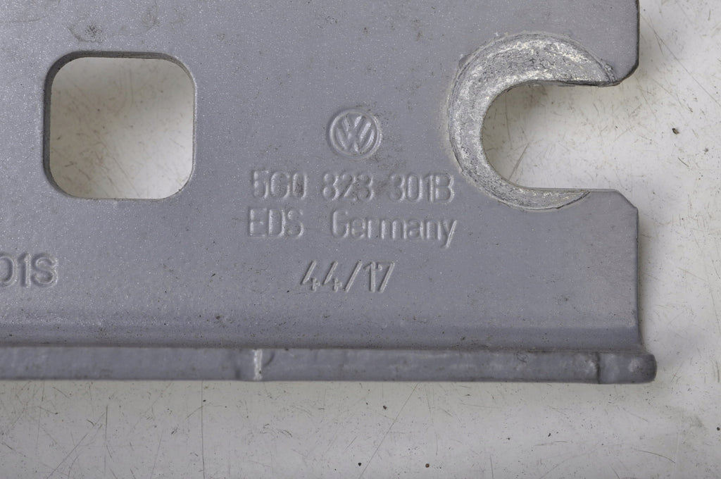 VOLKSWAGEN GOLF VII HINGE MASK 5G0823301B 5G0823302B SET