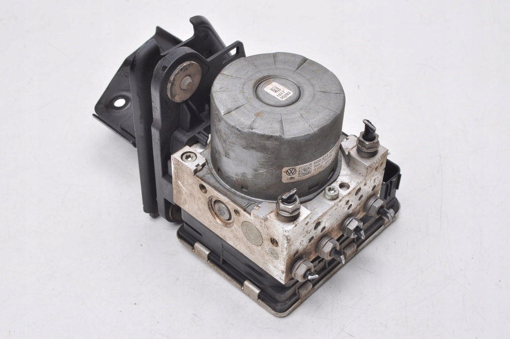 VOLKSWAGEN GOLF VII PUMP ABS 5Q0614517EF