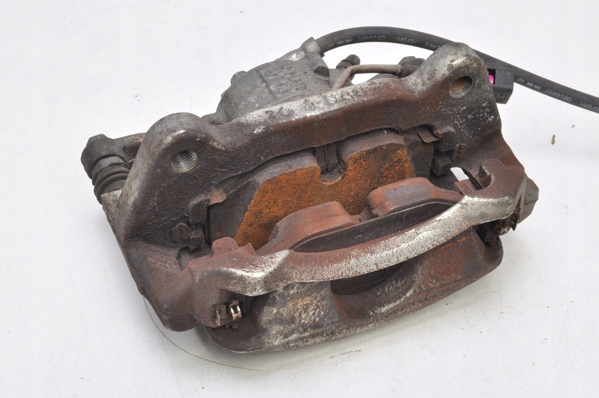 VOLKSWAGEN GOLF VIII 1.5 TSI 150KM BRAKE CALIPER RIGHT FRONT