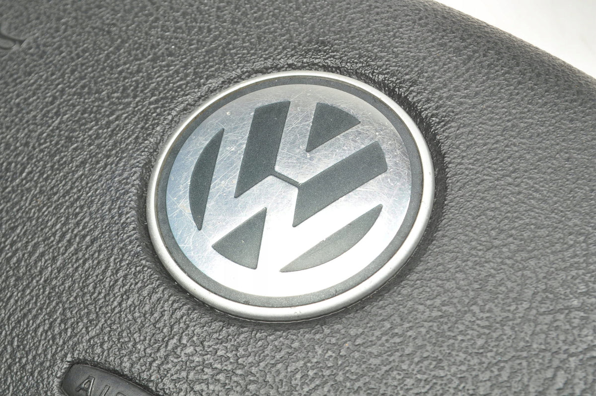 VOLKSWAGEN NEW BEETLE AIRBAG DRIVER AIRBAG 61305211A