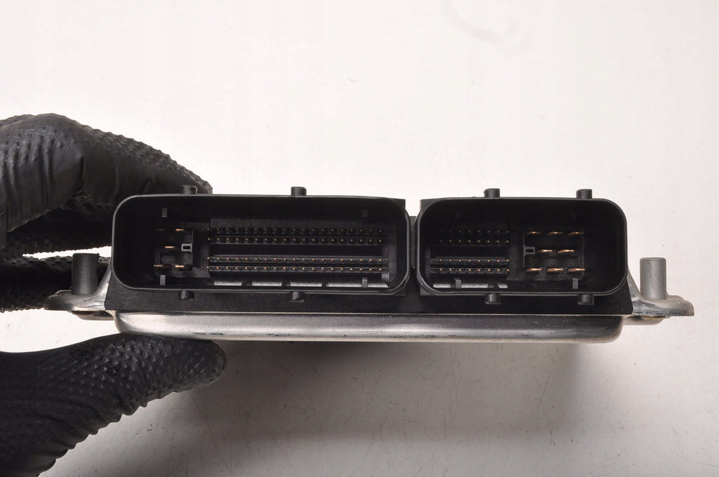 VOLKSWAGEN PASSAT B5 1.9 TDI 101 HP COMPUTER ENGINE CONTROLLER 038906019EJ