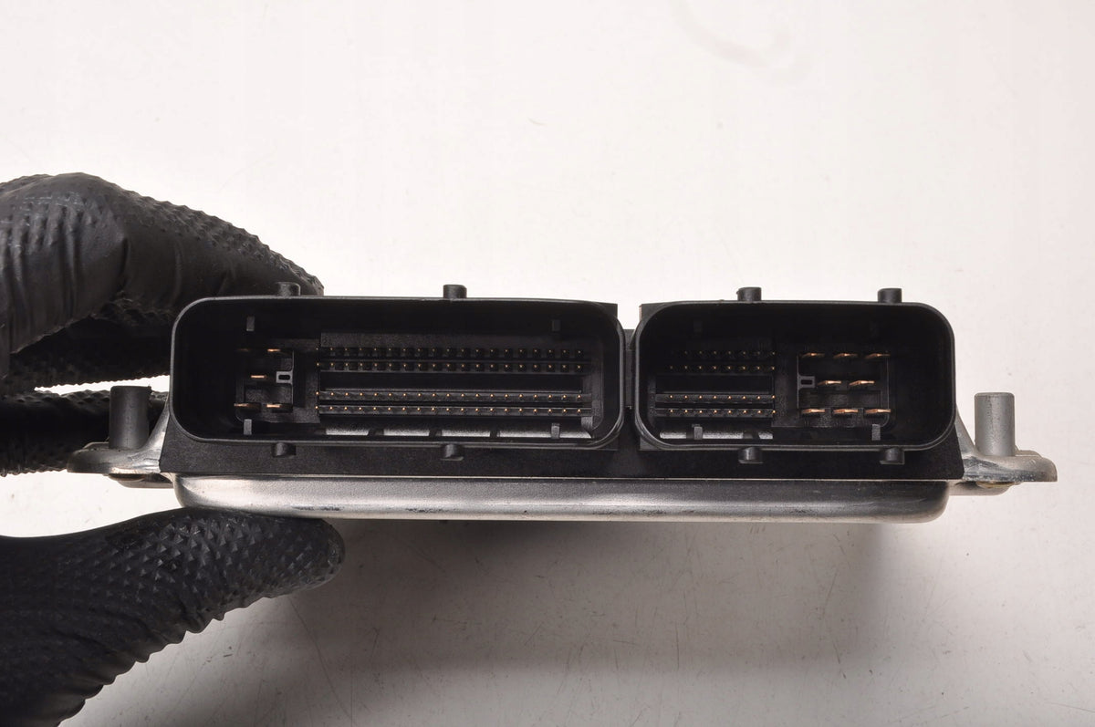 VOLKSWAGEN PASSAT B5 1.9 TDI 101 HP COMPUTER ENGINE CONTROLLER 038906019EJ