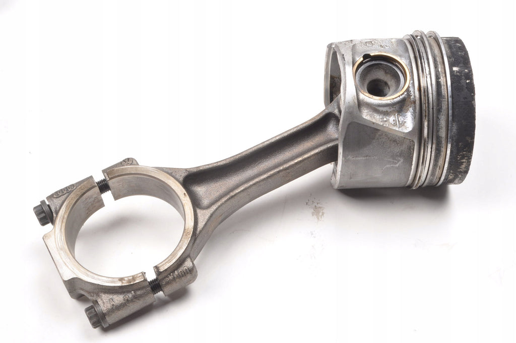 VOLKSWAGEN PASSAT B7 2.0 TDI 140KM PISTON WITH CONNECTING ROD CFFB V400