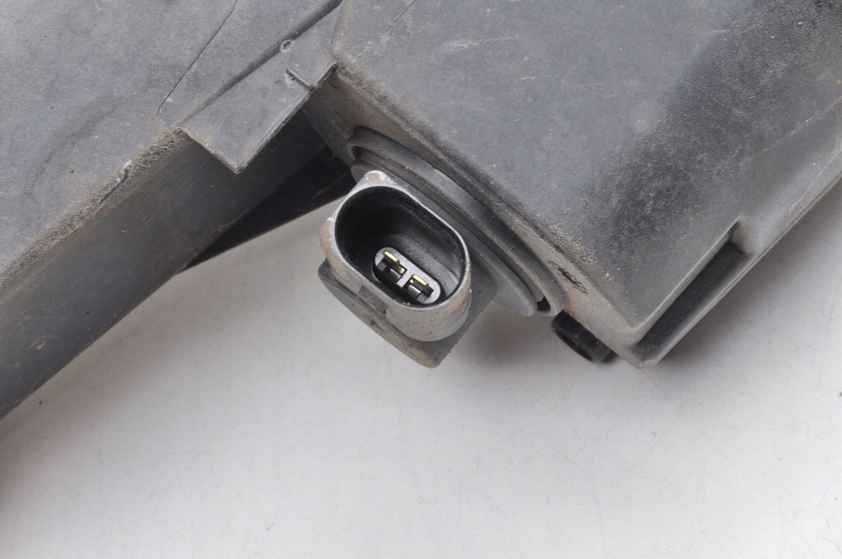 VOLKSWAGEN PASSAT B7 HALOGEN RIGHT