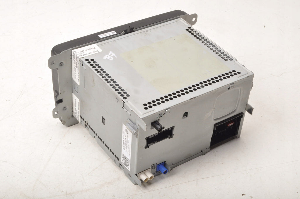 VOLKSWAGEN PASSAT B7 RADIO NAVIGATION 3C8035279B
