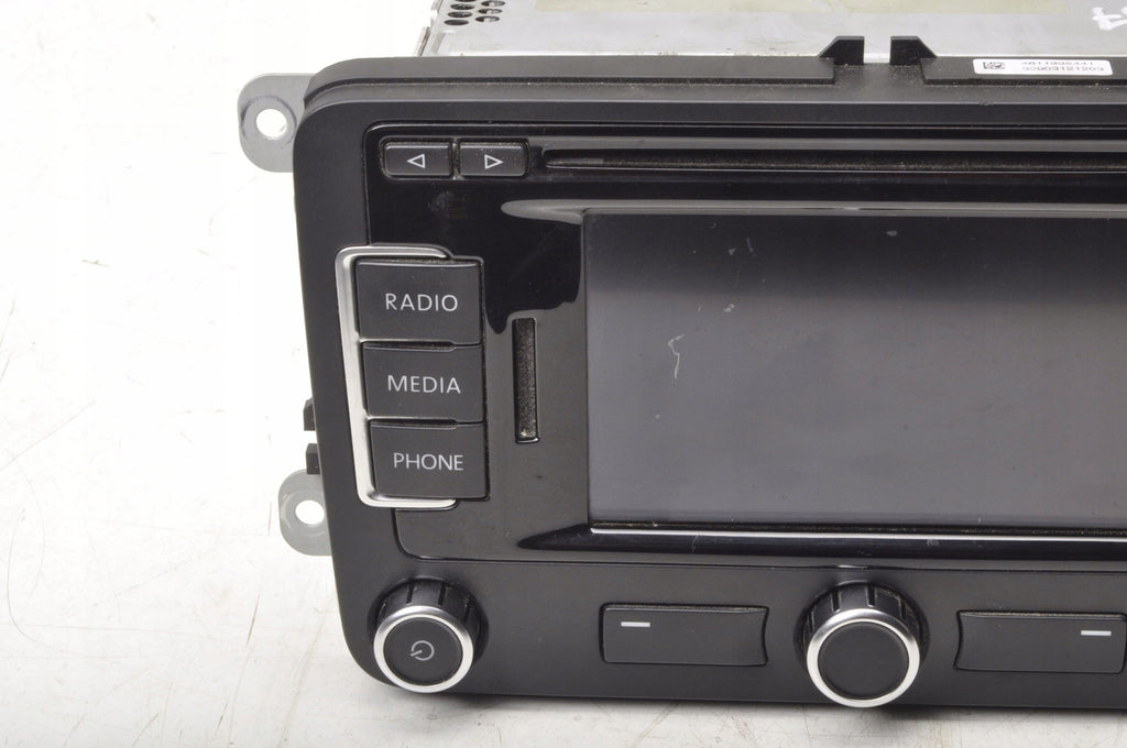 VOLKSWAGEN PASSAT B7 RADIO NAVIGATION 3C8035279B