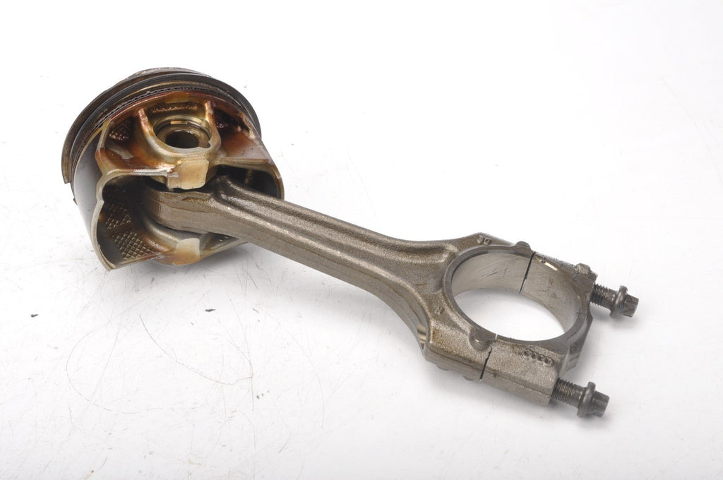 VOLKSWAGEN PASSAT B8 1.8 TSI 180KM CJSA PISTON WITH CONNECTING ROD