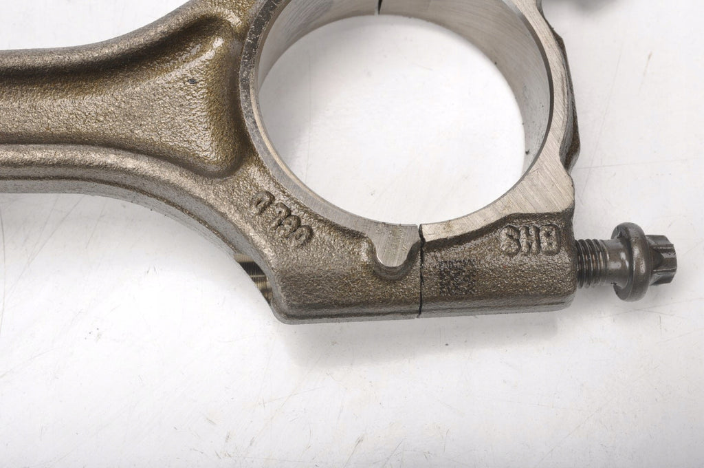 VOLKSWAGEN PASSAT B8 1.8 TSI 180KM CJSA PISTON WITH CONNECTING ROD