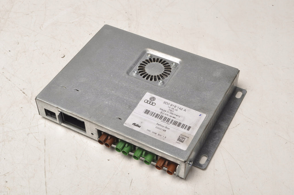 VOLKSWAGEN PHAETON MODULE TV TUNER 3D0919142A