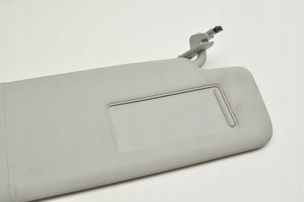VOLKSWAGEN TIGUAN AND SUNFLOWER COVER RIGHT VISOR