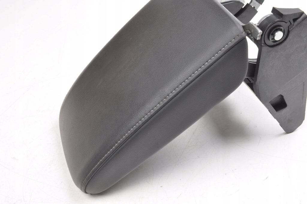 VOLKSWAGEN TIGUAN III ARMREST LEATHER 571864207A