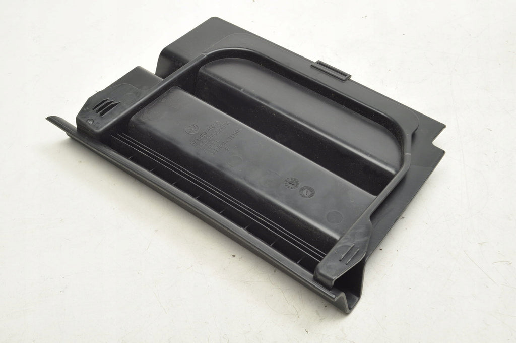 VOLKSWAGEN TIGUAN III TRUNK PLASTIC COVER 571867462A