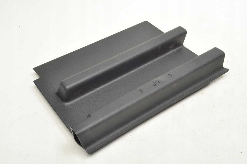 VOLKSWAGEN TIGUAN III TRUNK PLASTIC COVER 571867462A
