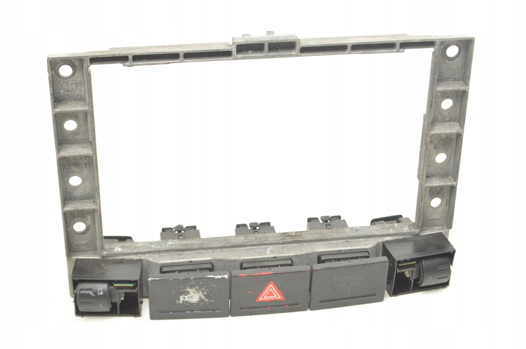 VOLKSWAGEN TOUAREG AND 7L SWITCH PANEL 7L6857318