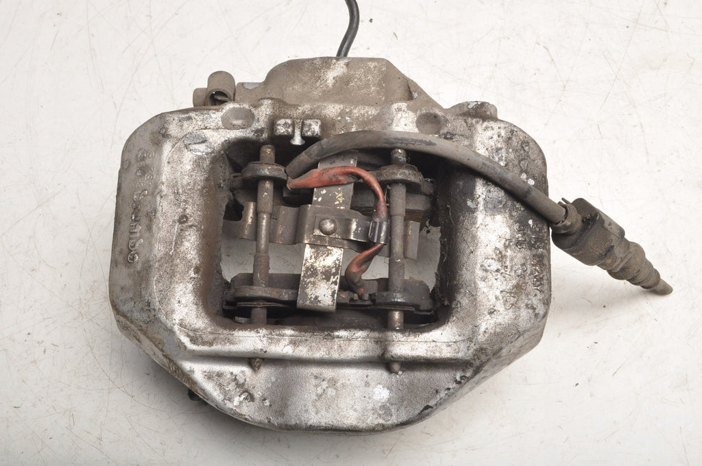 VOLKSWAGEN TOUAREG AND BRAKE CALIPER RIGHT REAR