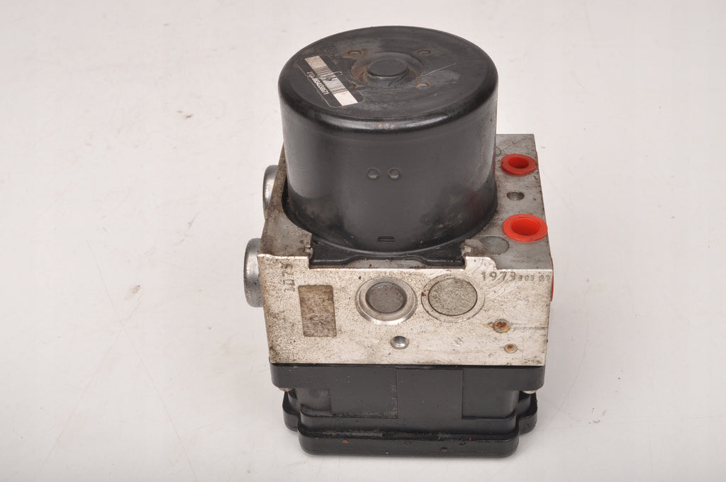VOLKSWAGEN TOUAREG AND PUMP ABS 7L0614517A