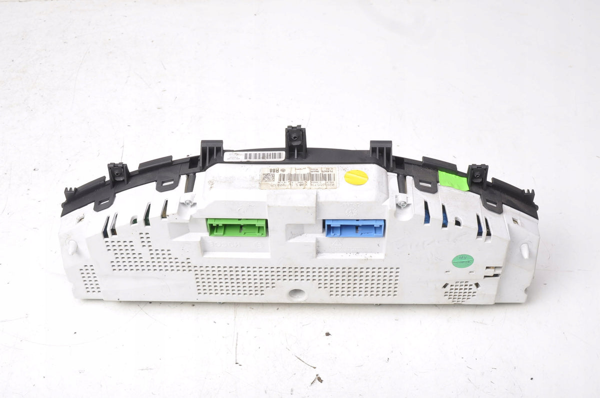 VOLKSWAGEN TOUAREG I D COUNTER CLOCKS 7L6920985H