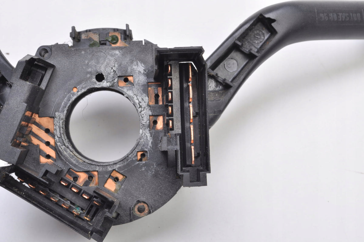 VOLKSWAGEN TRANSPORTER IV T4 COMBINED SWITCH 703953503AE
