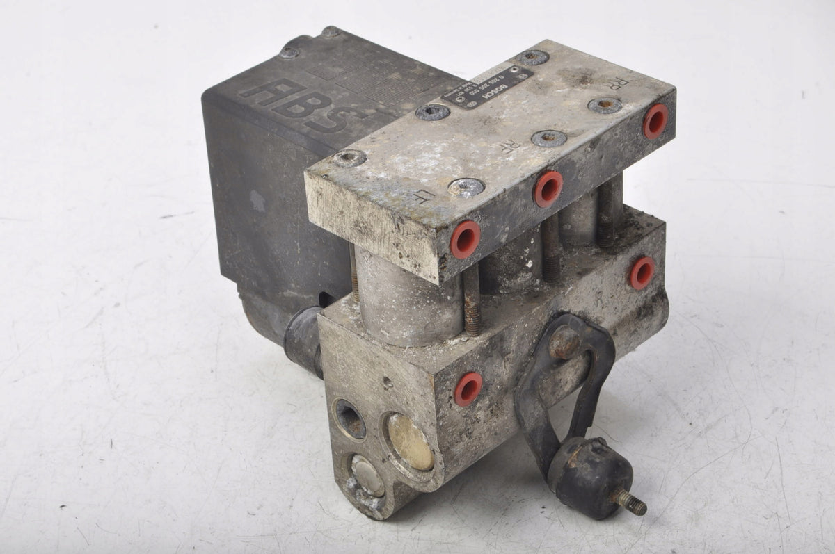 VOLVO 940 2.3 T PUMP ABS 0265205010 3530871