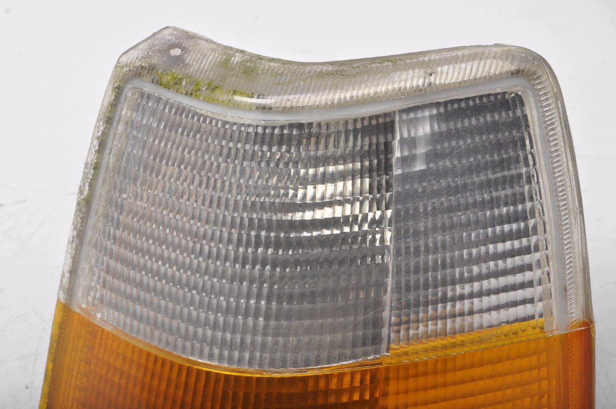 VOLVO 940 DIRECTION INDICATOR FRONT LEFT FRONT