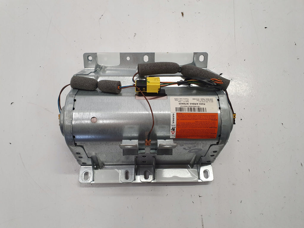 VOLVO C30 07R PASSENGER AIRBAG CUSHION 30780629