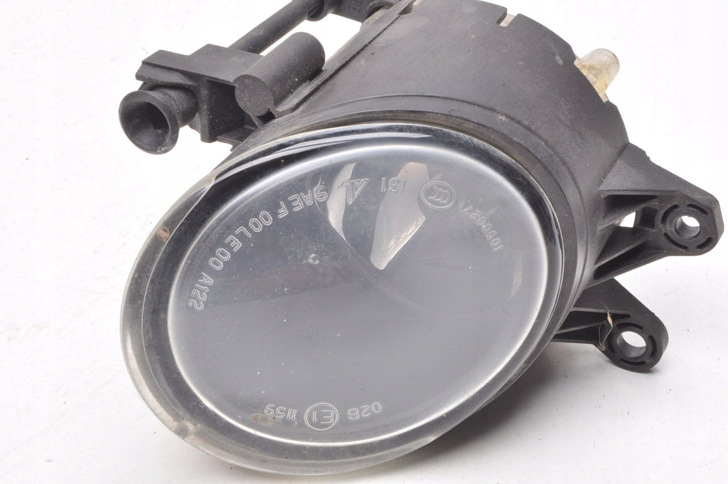 VOLVO C30 C70 II HALOGEN RIGHT 31213176