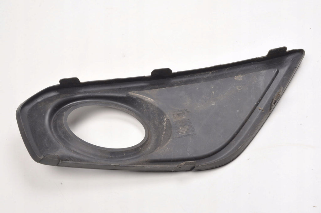 VOLVO C30 FRAME HALOGEN GRILLE RIGHT LIFT R-DESIGN 31323410