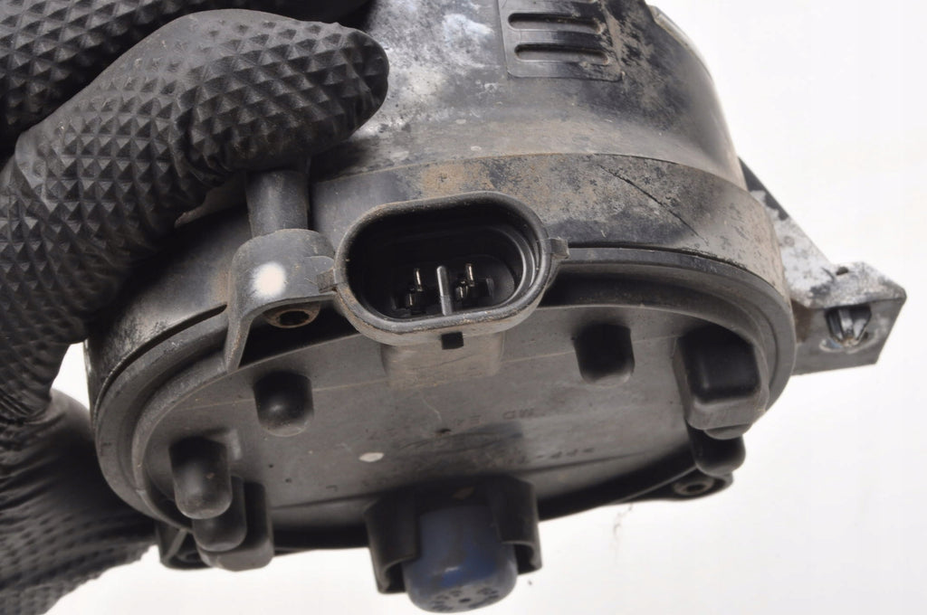 VOLVO C30 HALOGEN LEFT LIFT 31353109