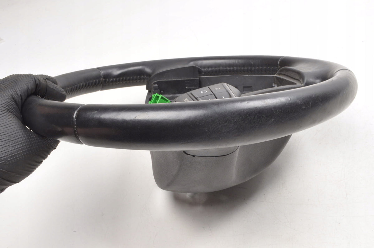 VOLVO C30 LEATHER STEERING WHEEL NAVI