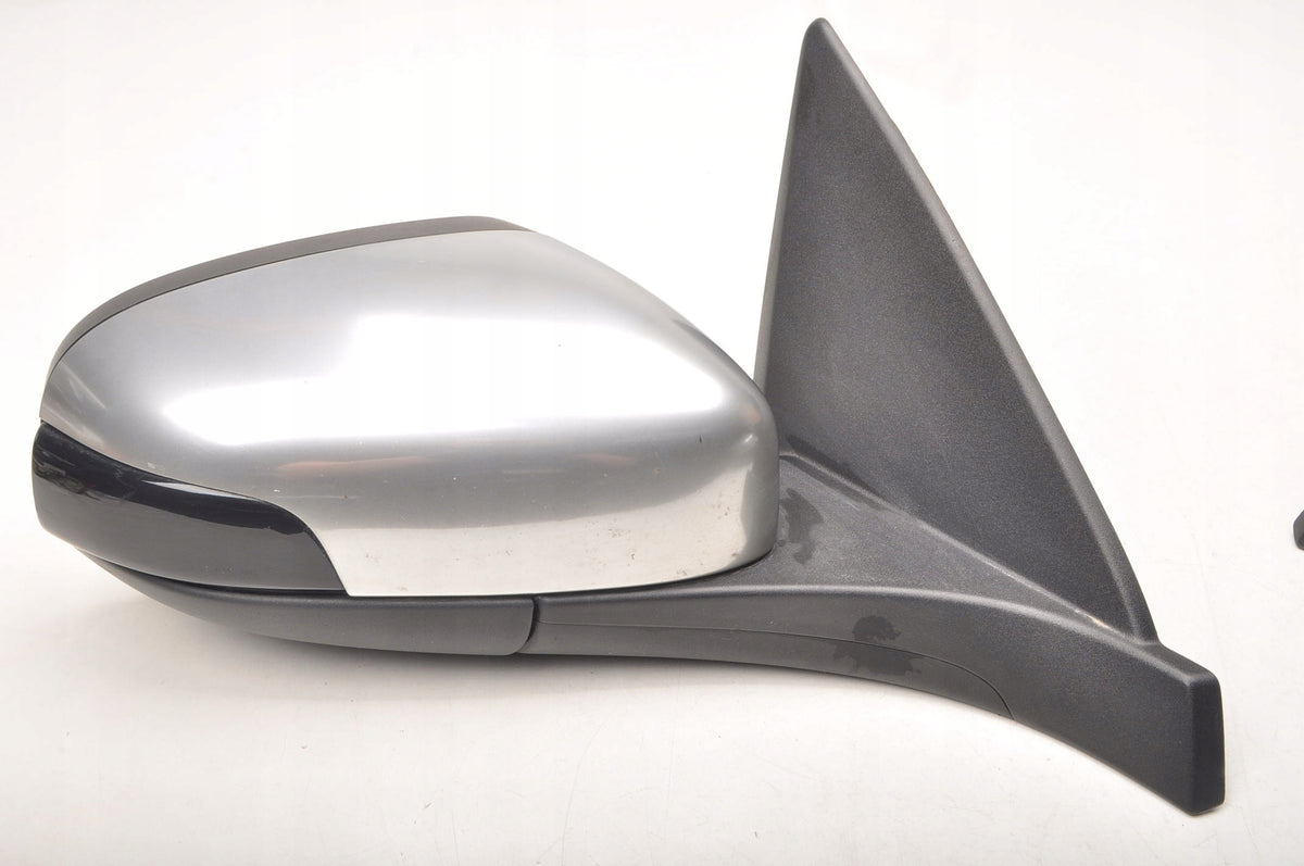 VOLVO C30 MIRROR RIGHT ELECTRIC 6 PIN LIFT R-DESIGN