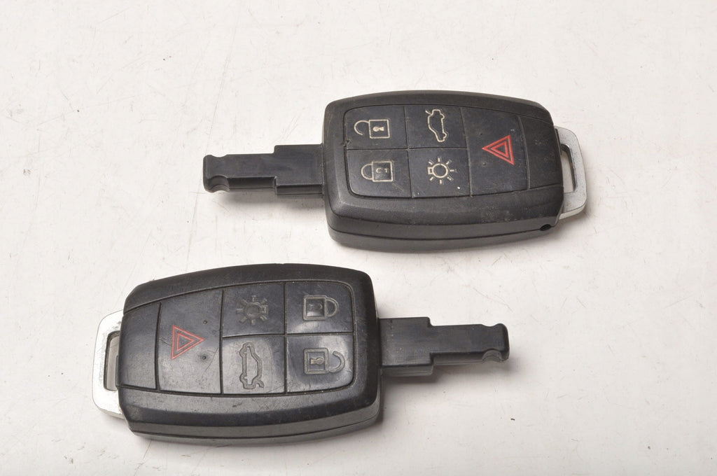 VOLVO C30 S40 C70 II BOX MODULE BSI 31268178 KEYS