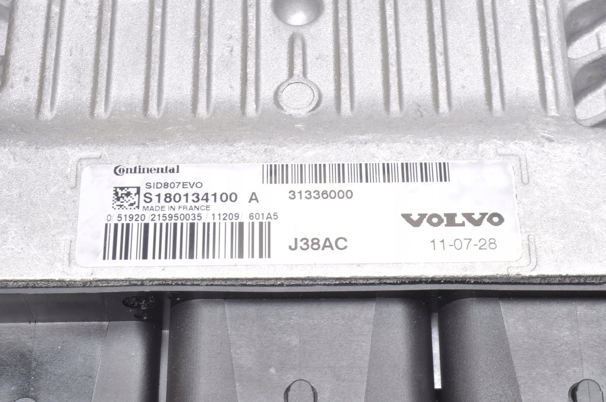 VOLVO C30 S40 C70 V50 1.6 8V D2 114KM COMPUTER ENGINE DRIVER 31336000