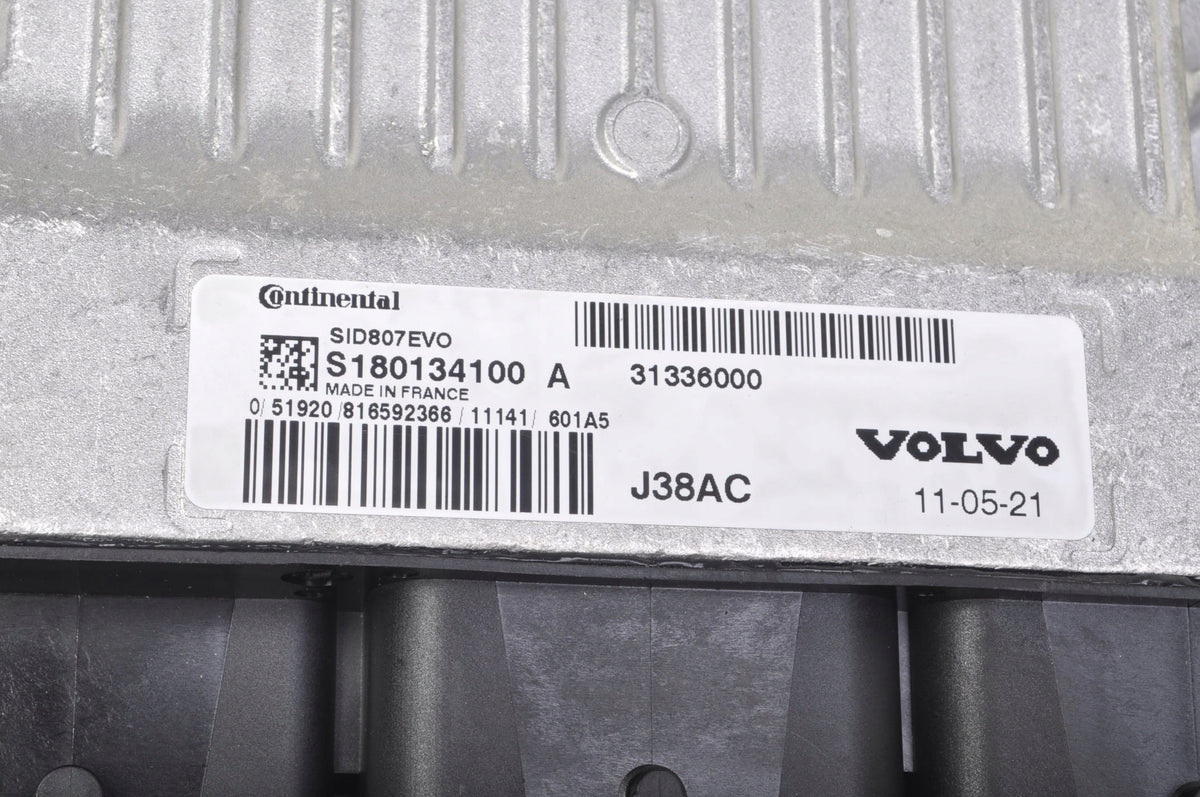 VOLVO C30 S40 C70 V50 1.6 8V D2 COMPUTER ENGINE DRIVER 31336000
