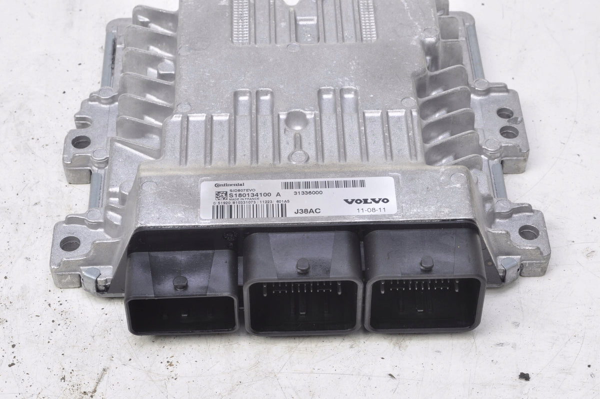 VOLVO C30 S40 C70 V50 1.6 8V D2 COMPUTER ENGINE DRIVER 31336000