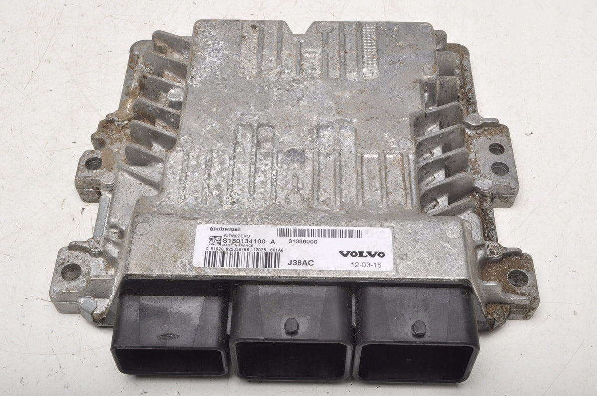 VOLVO C30 S40 C70 V50 1.6 8V D2 COMPUTER ENGINE DRIVER 31336000