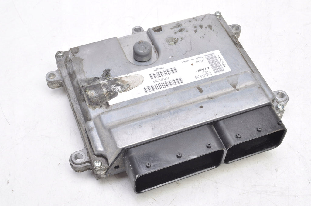 VOLVO C30 S40 C70 V50 2.4 20V 170KM COMPUTER ENGINE DRIVER 30729800