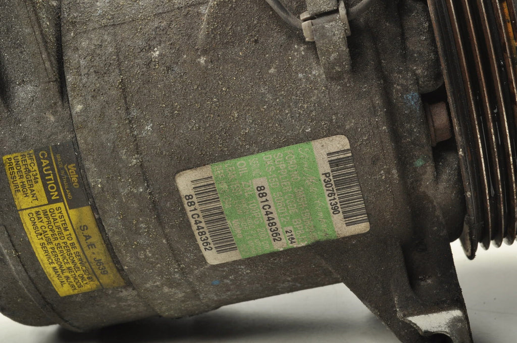 VOLVO C30 S40 C70 V50 2.4 D5 AIR CONDITIONING COMPRESSOR 30761390