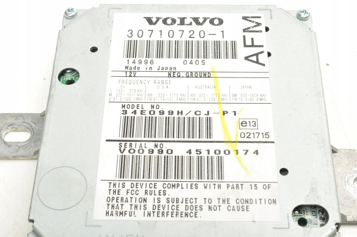 VOLVO C30 S40 C70 V50 ANTENNA AMPLIFIER 30710720
