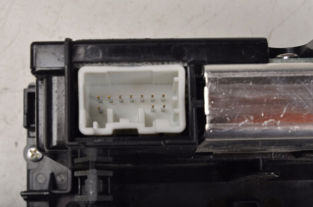 VOLVO C30 S40 C70 V50 DISPLAY 30737809