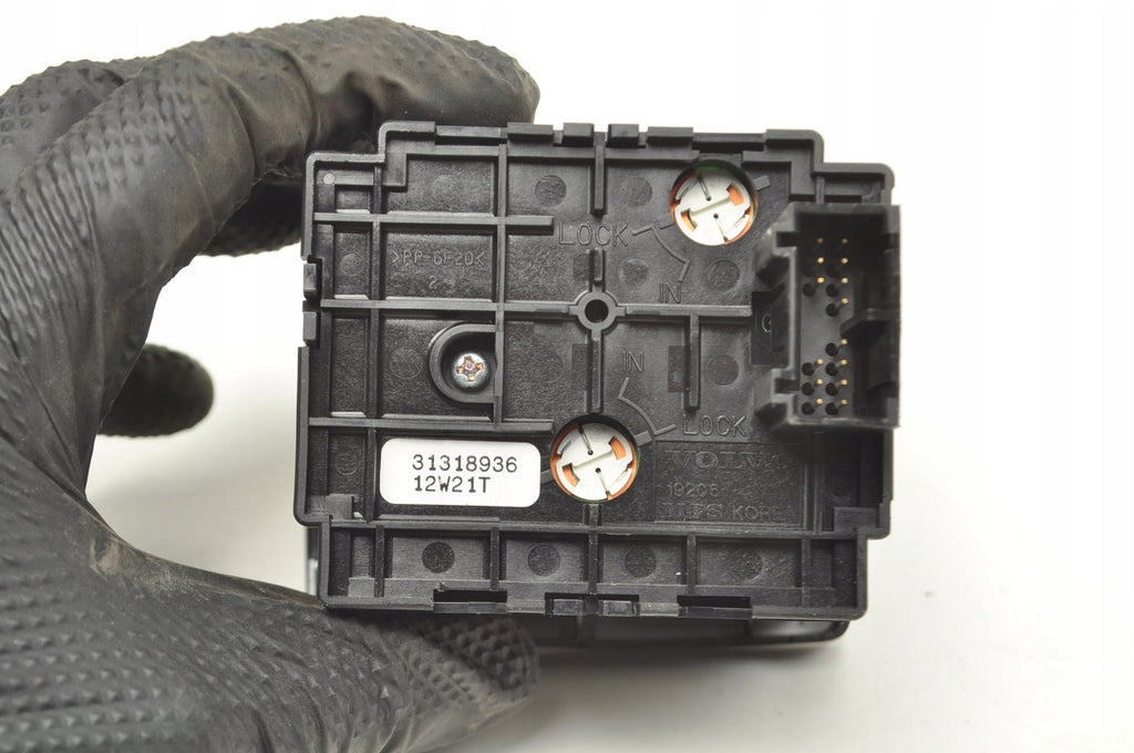 VOLVO C30 S40 II C70 C70 II 31318936 LIGHT SWITCH