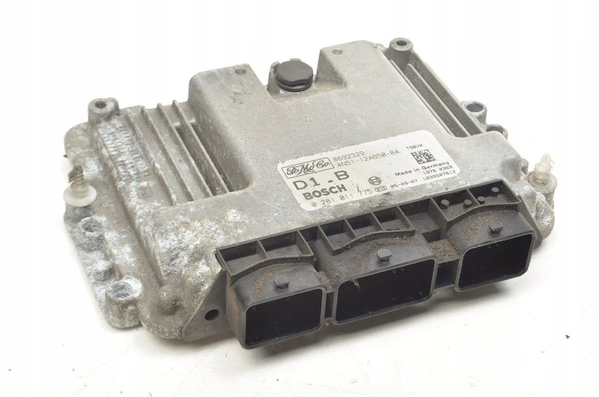VOLVO C30 S40 II C70 V50 1.6 D 109KM COMPUTER ENGINE DRIVER 8692329