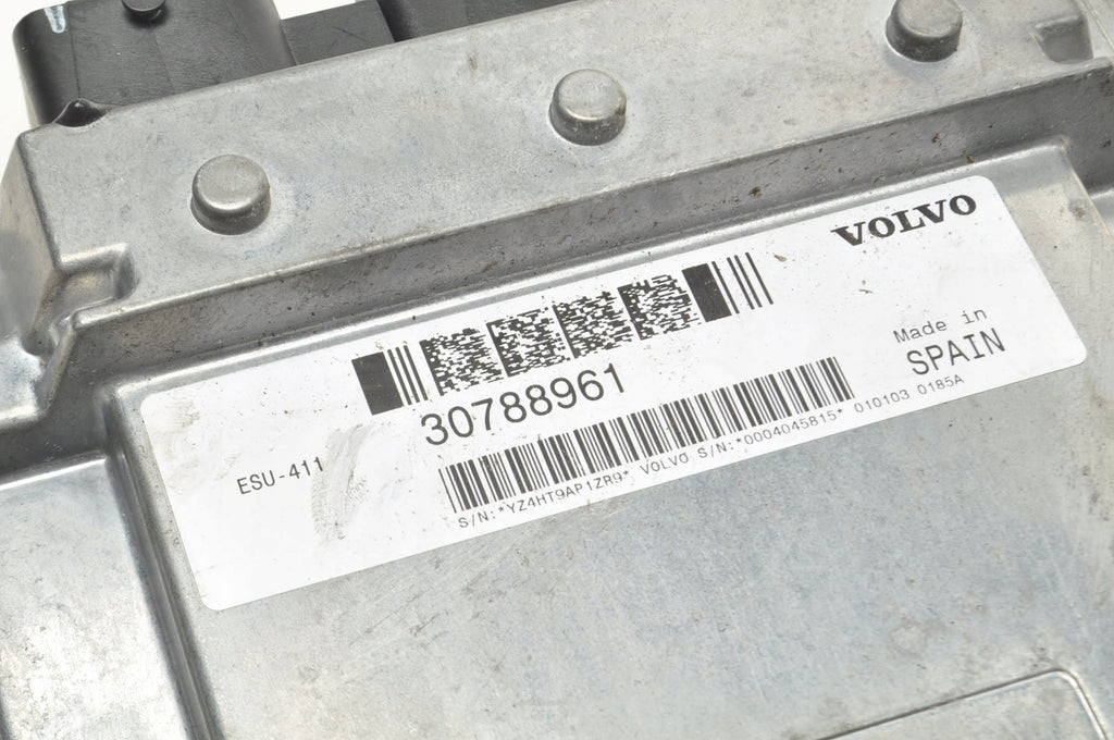 VOLVO C30 S40 II C70 V50 2.0 16V 146KM COMPUTER ENGINE DRIVER 30788961
