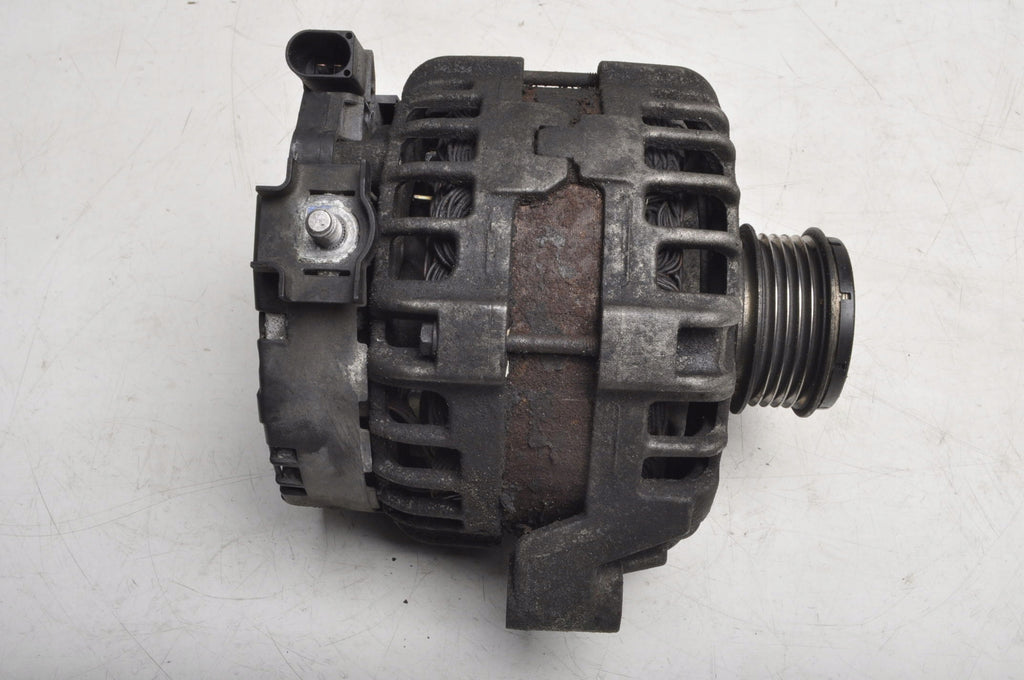 VOLVO C30 S40 II C70 V50 2.0 D3 150KM ALTERNATOR 31288879