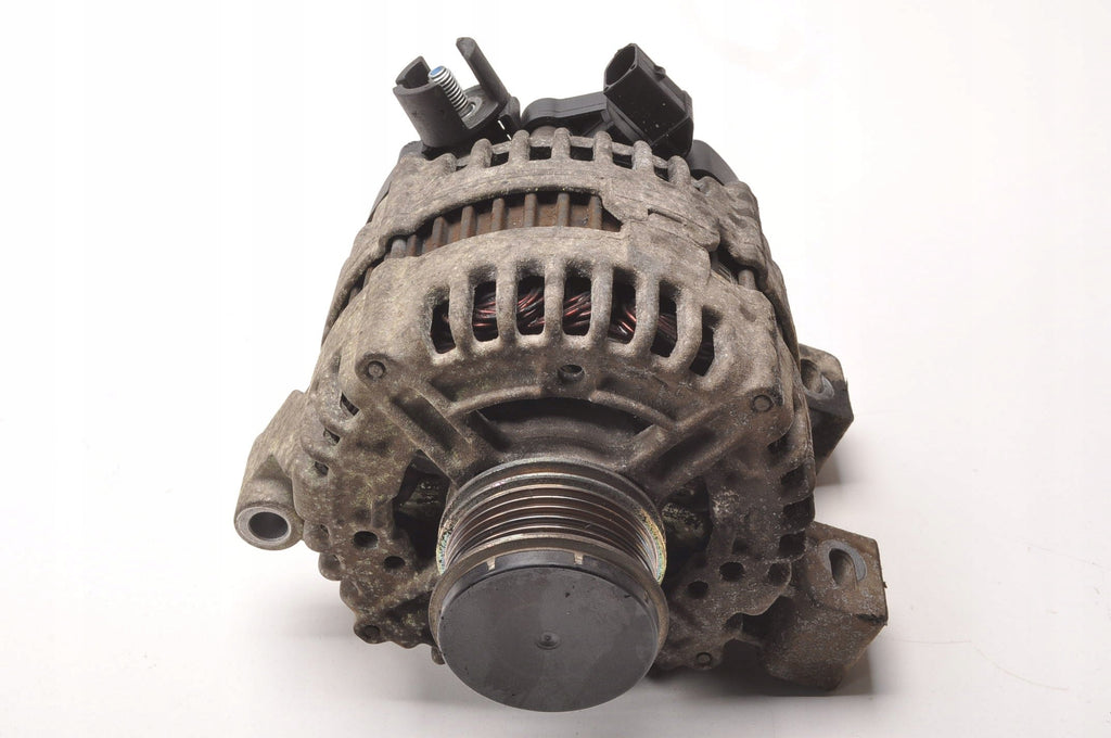 VOLVO C30 S40 II C70 V50 2.4 D5 179KM ALTERNATOR 30773111