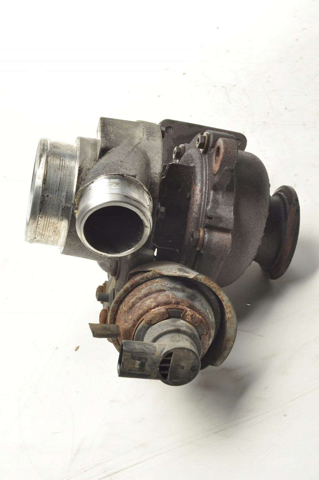 VOLVO C30 S40 II C70 V50 TURBOCHARGER TURBINE 31312712