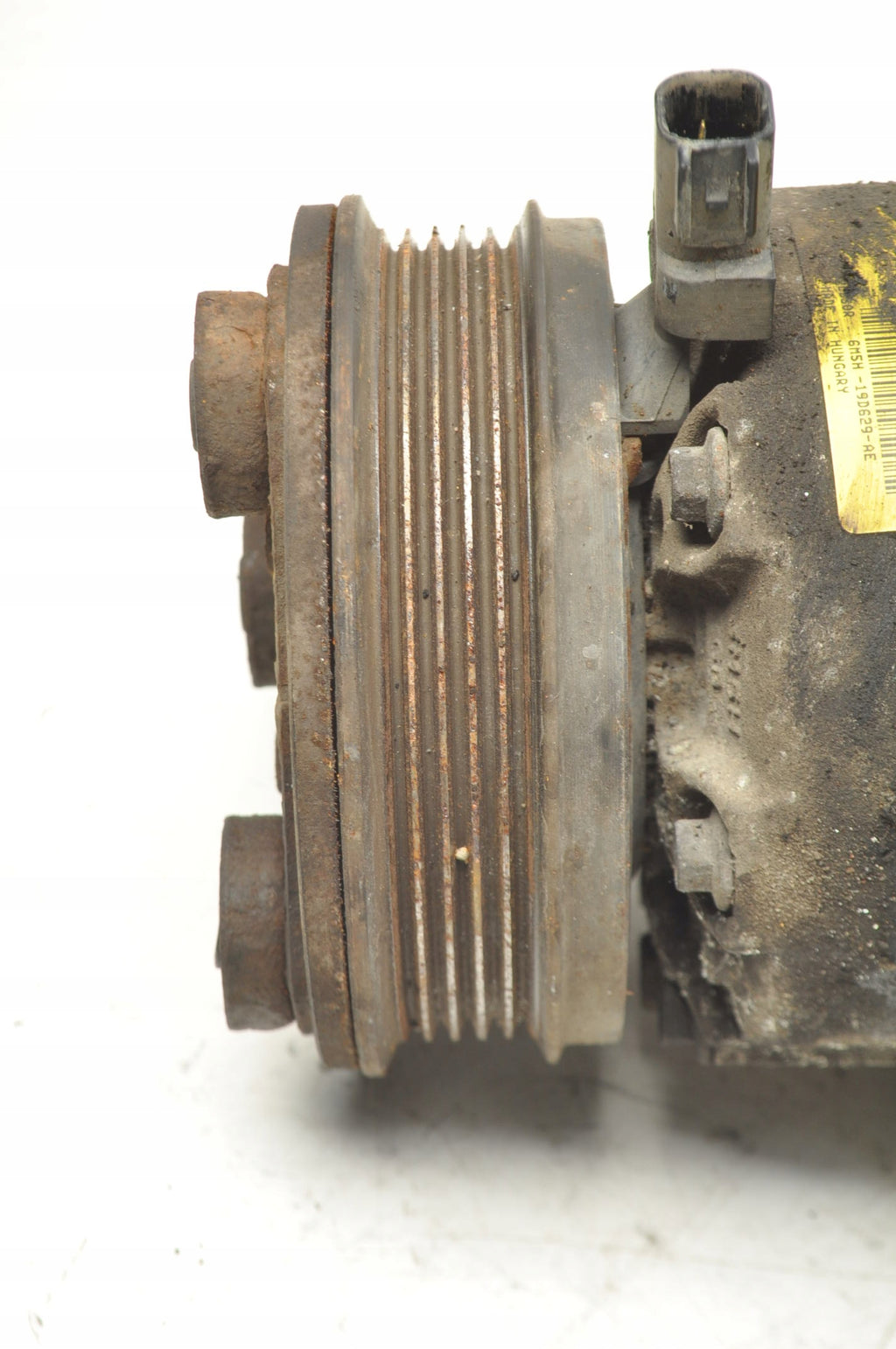 VOLVO C30 S40 II V50 C70 AIR CONDITIONING COMPRESSOR 6M5H-19D629-AE